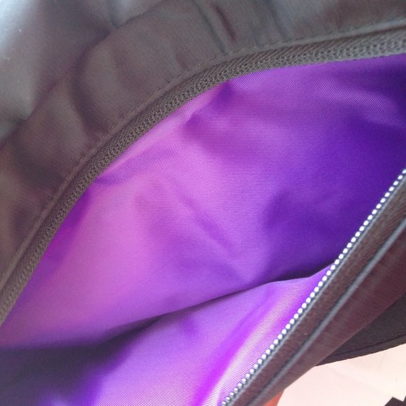 Caboodles Black Crossbody Hip Pack - Picture 8 of 12